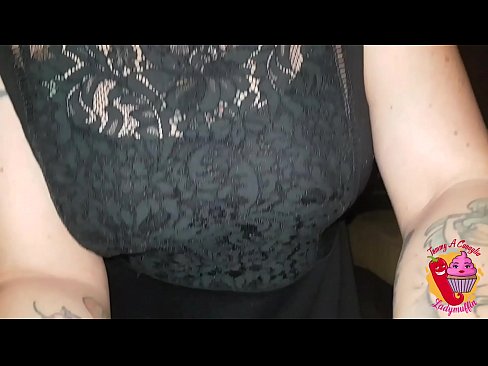 ❤️ Slutty सौतेनी बहिनी उसलाई blowjob र स्पेनिश दिन्छ ☑ हामी मा